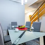 Apartment 2d2 Beautiful Oasis 3 Bedrooms Duplex