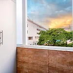 2d2 Beautiful Oasis 3 Bedrooms Duplex Apartment